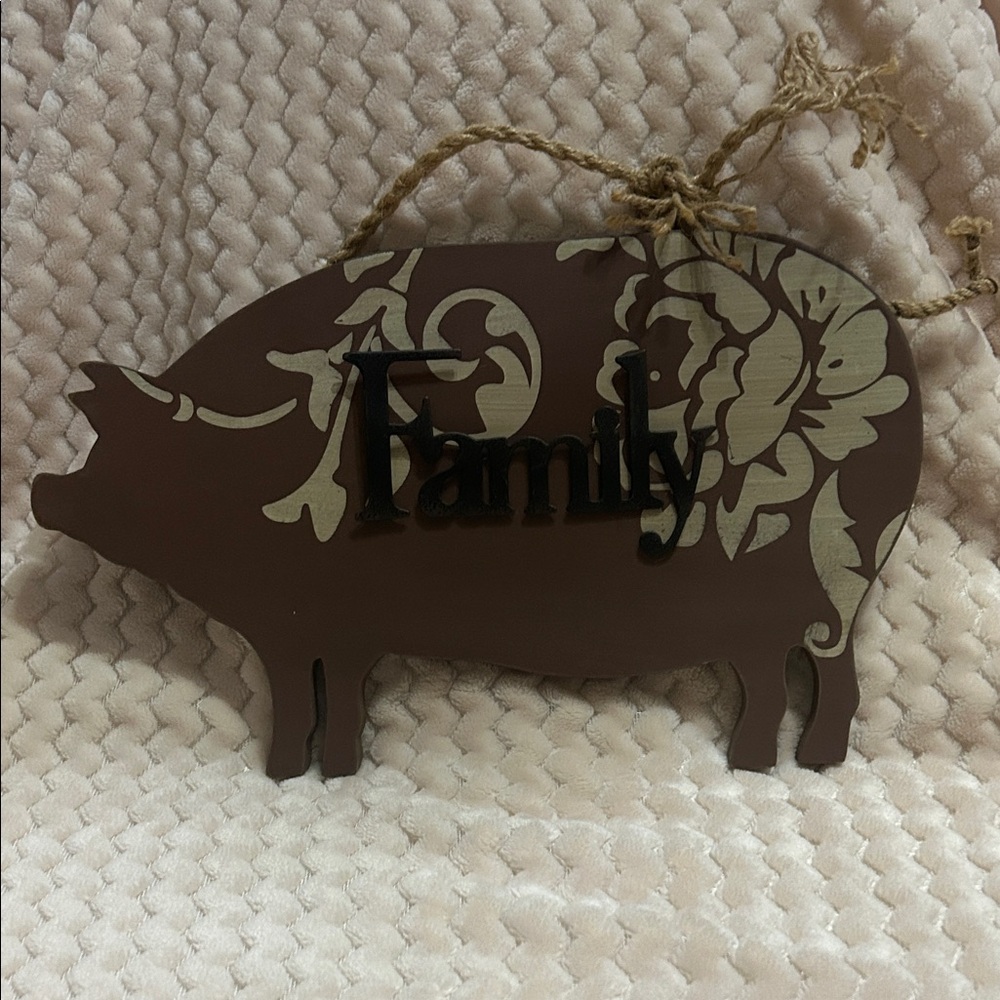Brown Pig Shaped Family Wall Decor